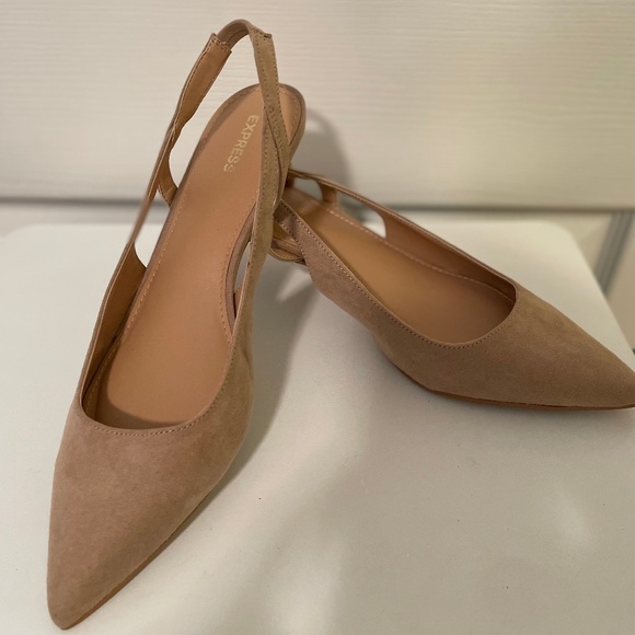 Express Shoes - Express Heels Size 9